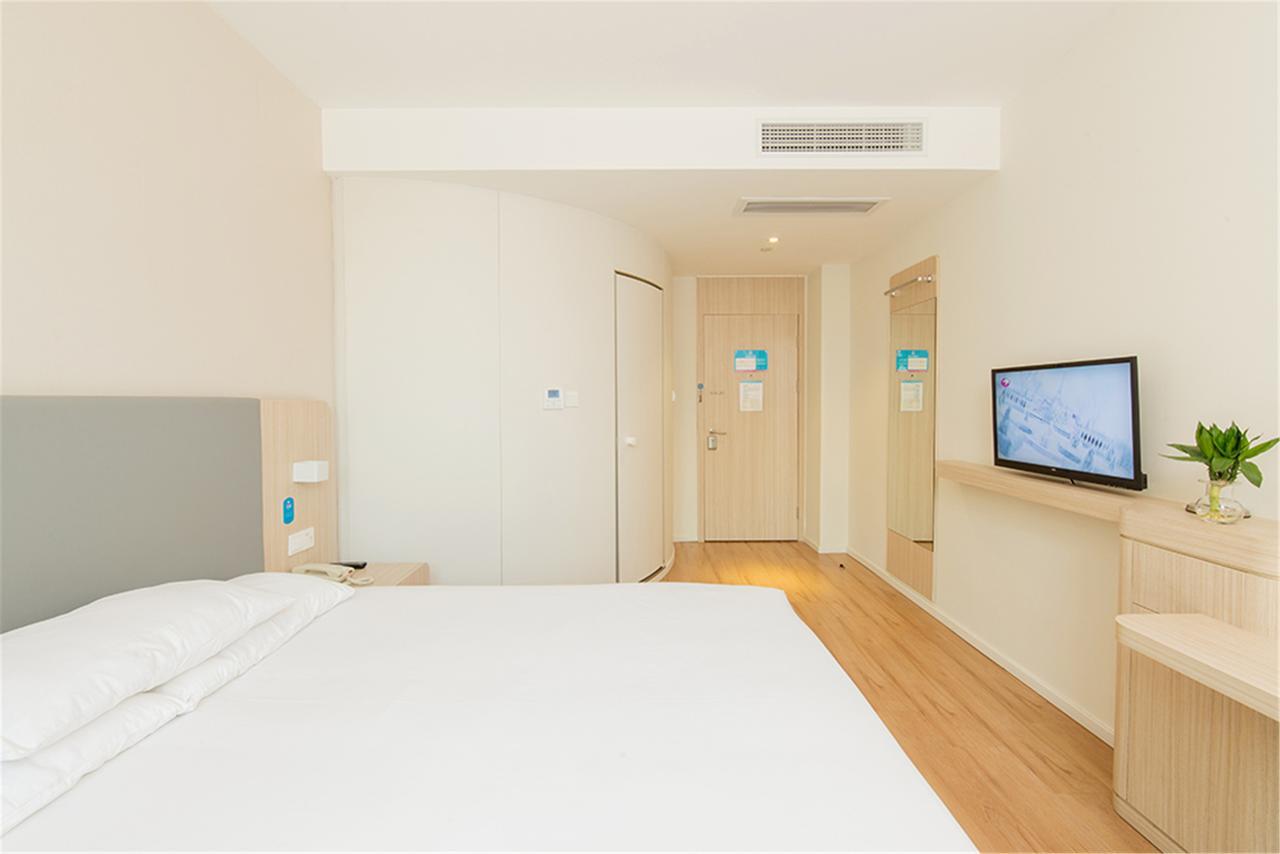 Hanting Hotel Shanghai Pudong Airport Zhuqiao Exterior foto