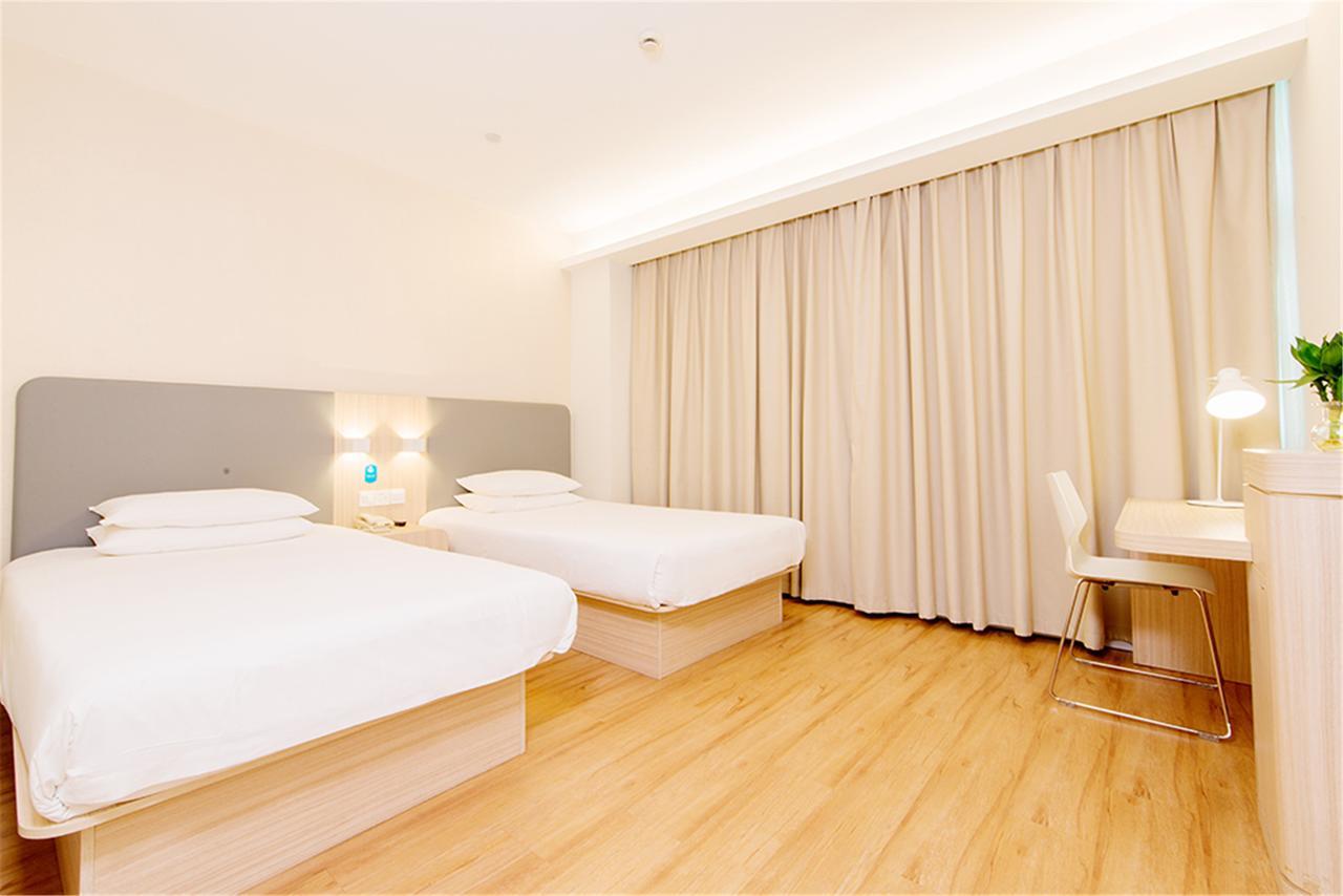 Hanting Hotel Shanghai Pudong Airport Zhuqiao Exterior foto