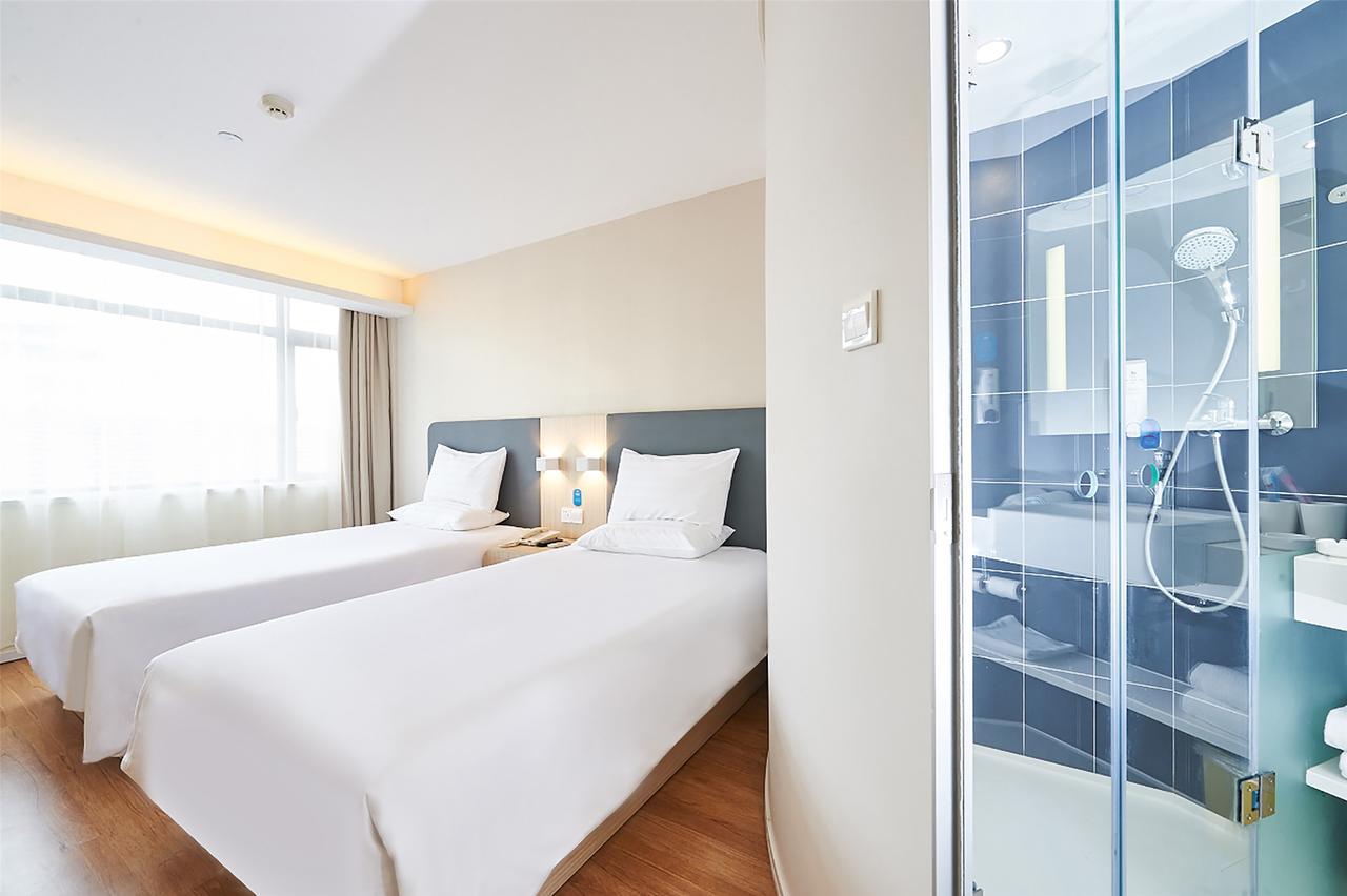Hanting Hotel Shanghai Pudong Airport Zhuqiao Exterior foto